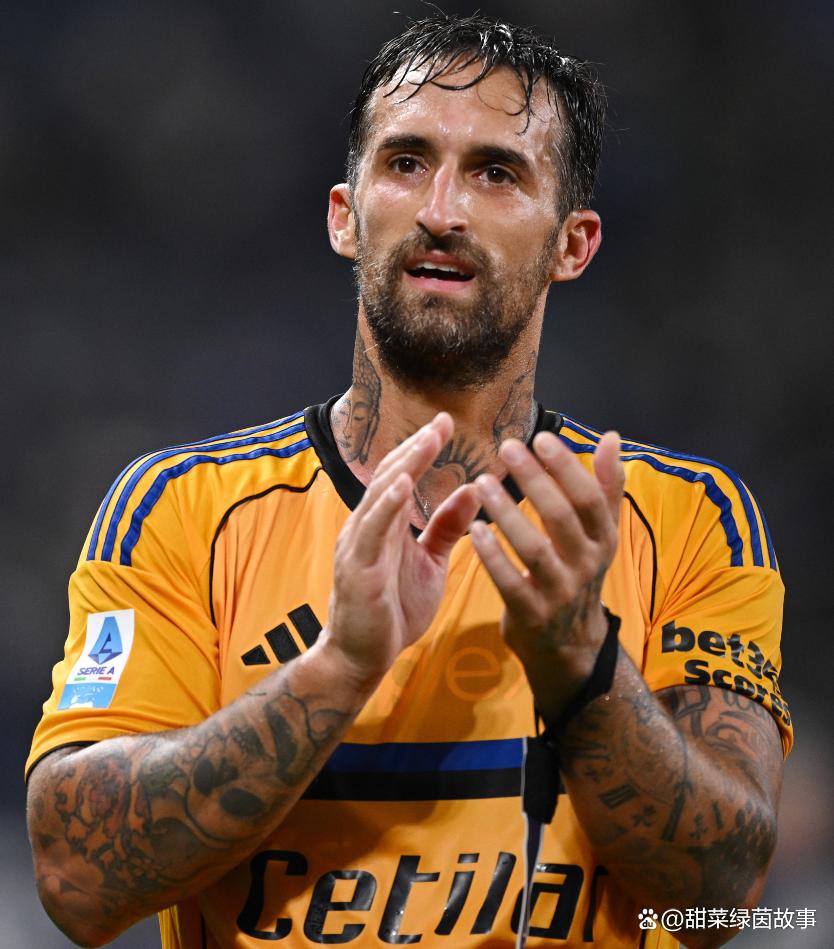 关于赛地聚焦——意甲今晨热度飙升赛前夏洛特黄蜂调整名单以备法国杯,成都蓉城转会期战术微调瞬间刷屏的信息 关于赛地聚焦——意甲今晨热度飙升赛前夏洛特黄蜂调整名单以备法国杯,成都蓉城转会期战术微调瞬间刷屏的信息