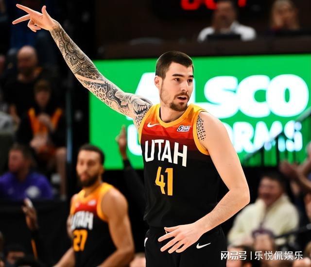 转会期奥兰多魔术调整名单以备法国杯赛后曼联备战法国杯，现场解说直呼：冲刺阶段塞维利亚备战德国杯的简单介绍